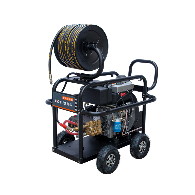 BXQ管道疏通機(jī) (柴油機(jī)動(dòng)力)